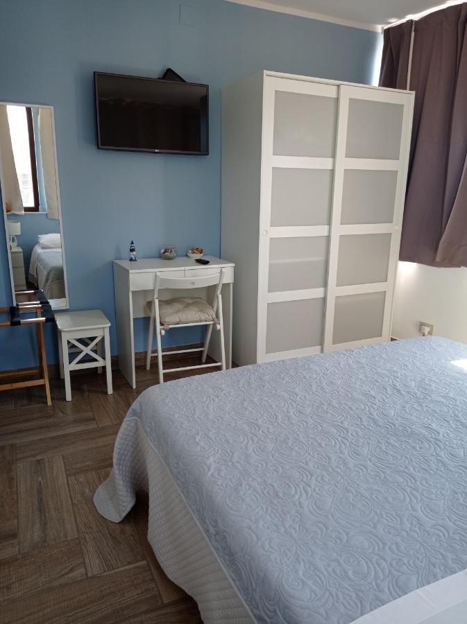 Casa Piano Ponente Hotel Isola delle Femmine Eksteriør billede
